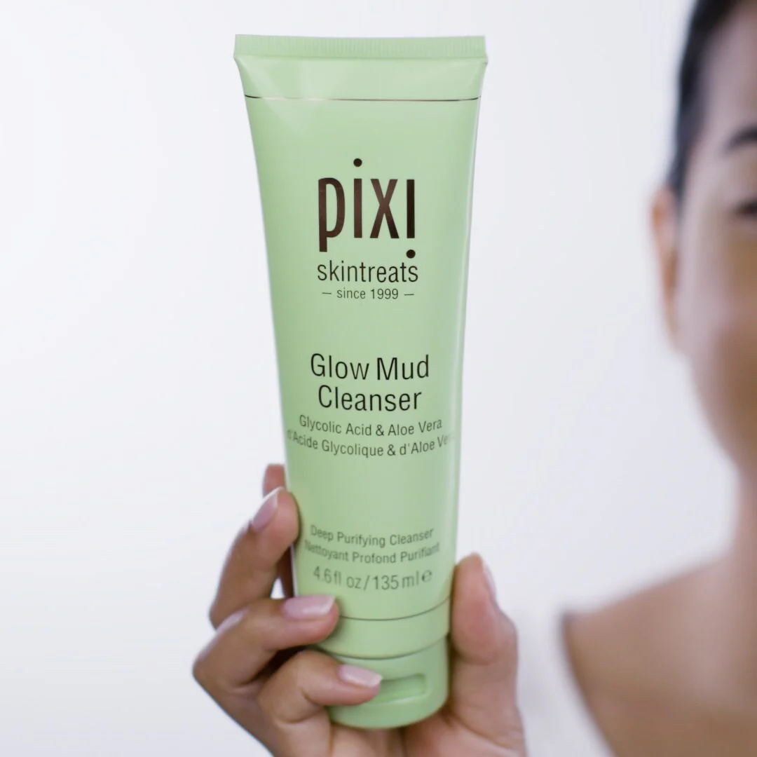 Glow Mud Cleanser - Image 7