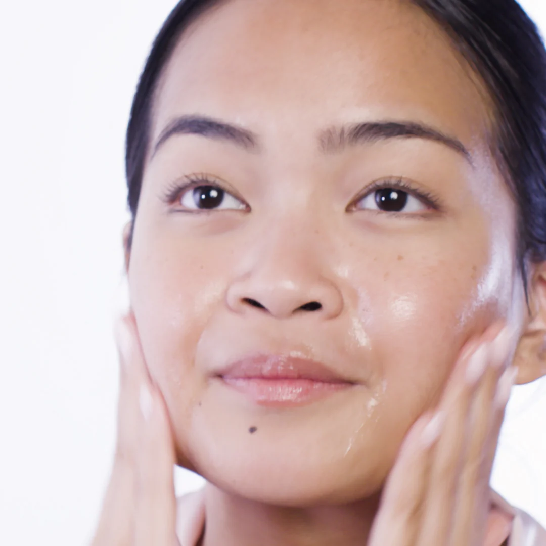 Glow Tonic Serum - Image 3