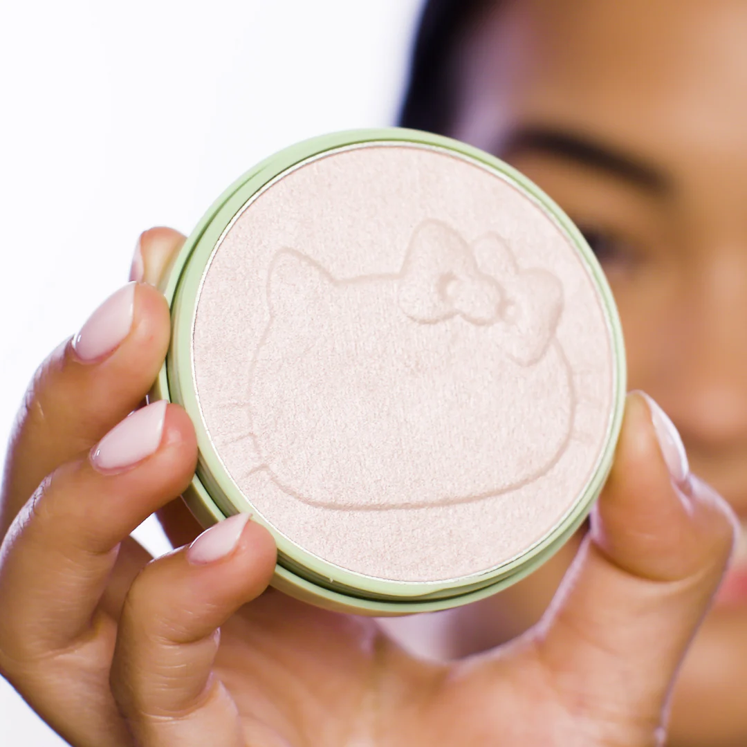Pixi + Hello Kitty Hello Glow-y Powder - Image 6