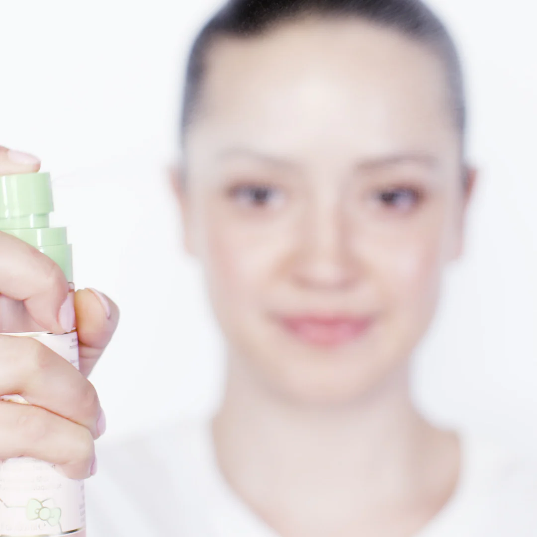 Pixi + Hello Kitty Makeup Fixing Mist - Image 7