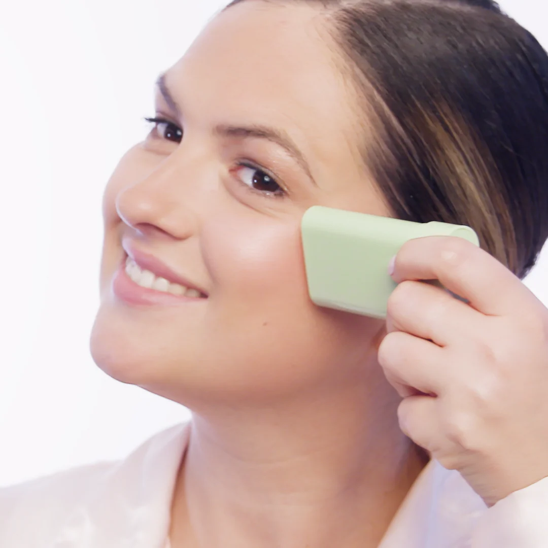 On-the-Glow Blush - Image 17